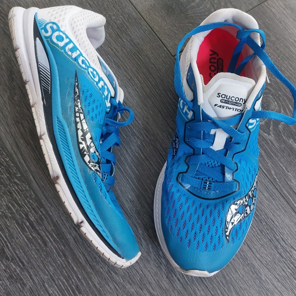 💥Saucony running shoes
